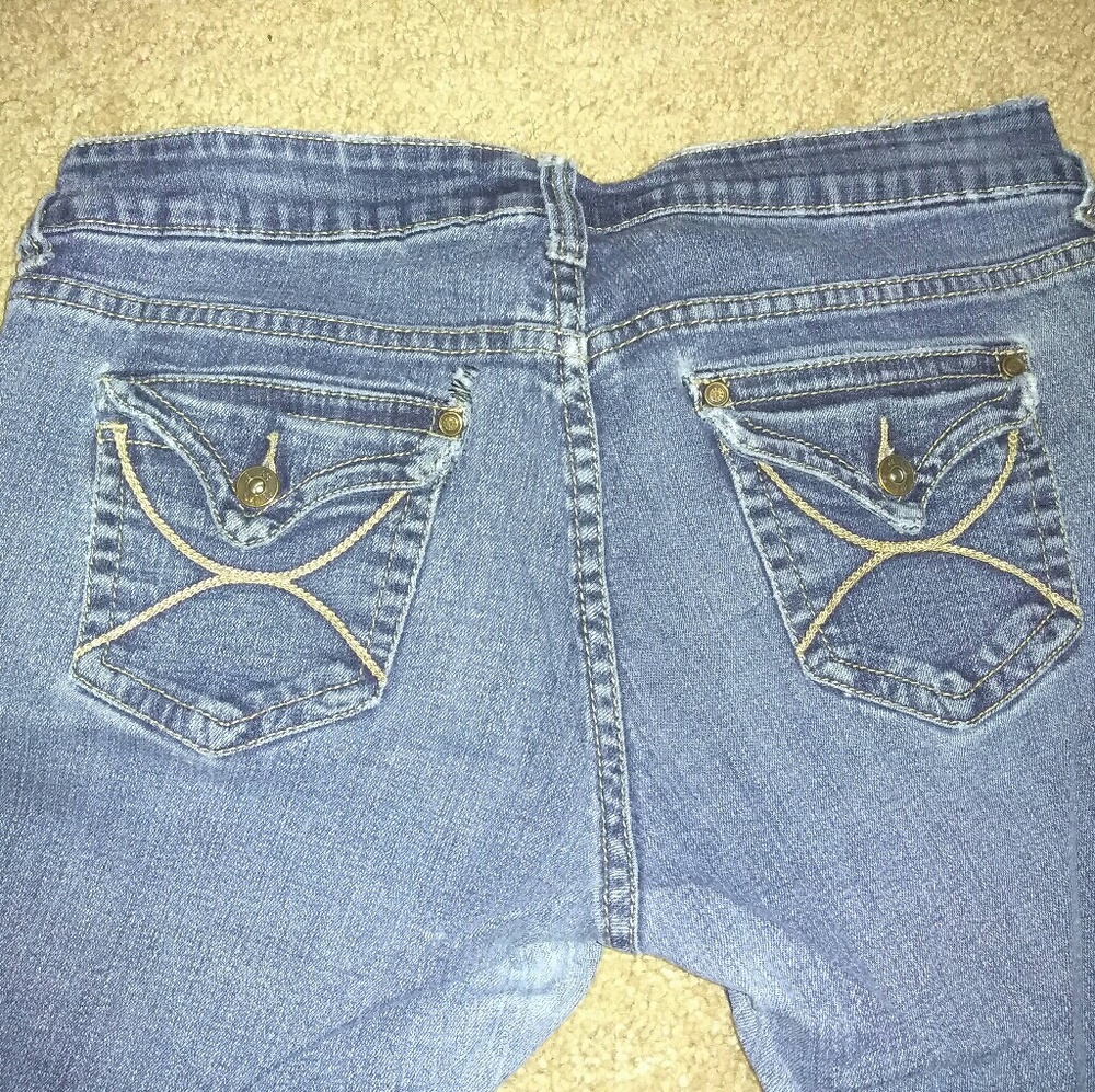Jeans - Picture 3 of 4